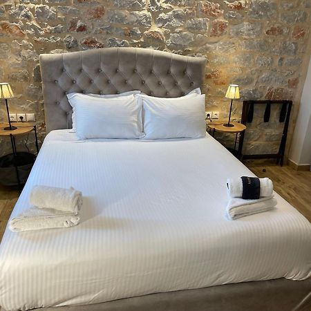 Terra Di Pietra Exclusive Suites & Apartments Areópoli Eksteriør bilde