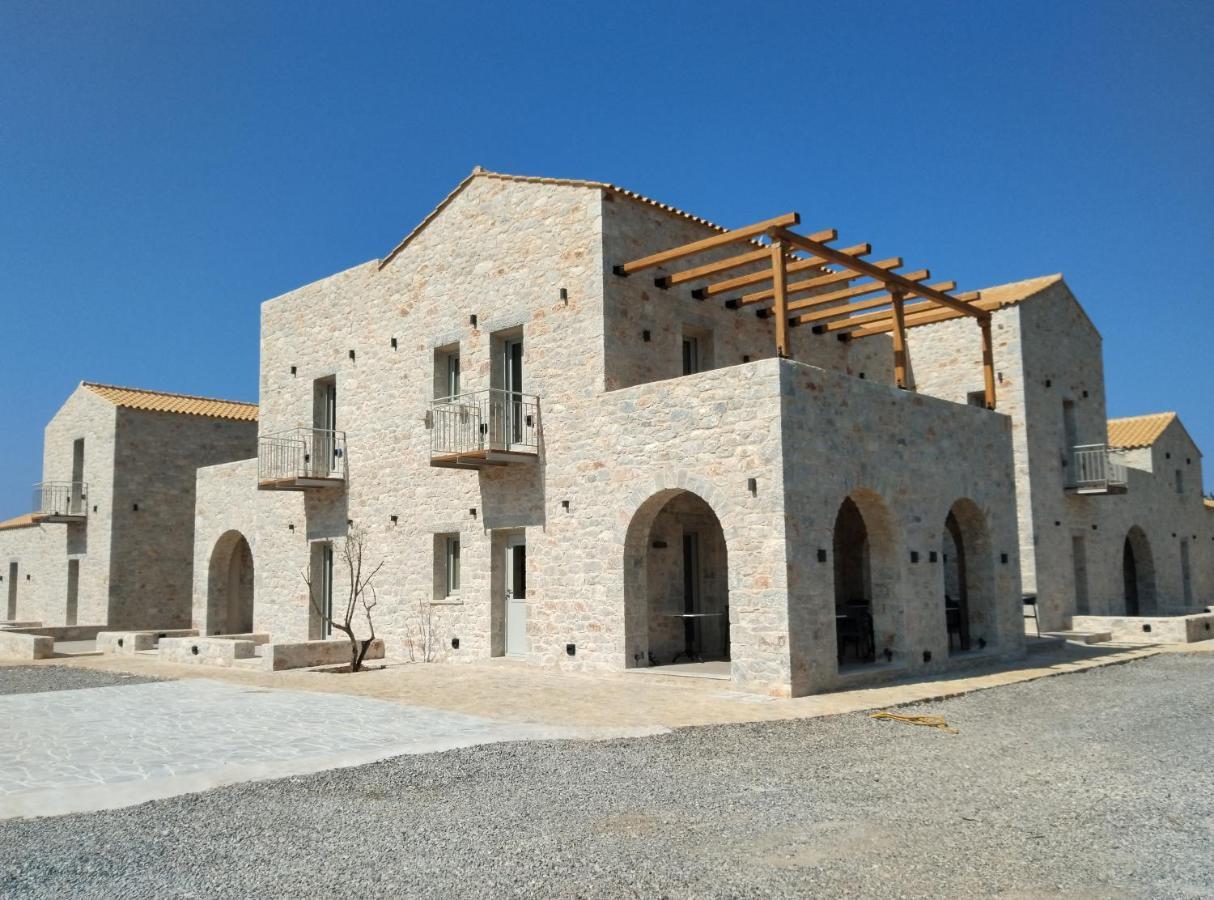 Terra Di Pietra Exclusive Suites & Apartments Areópoli Eksteriør bilde