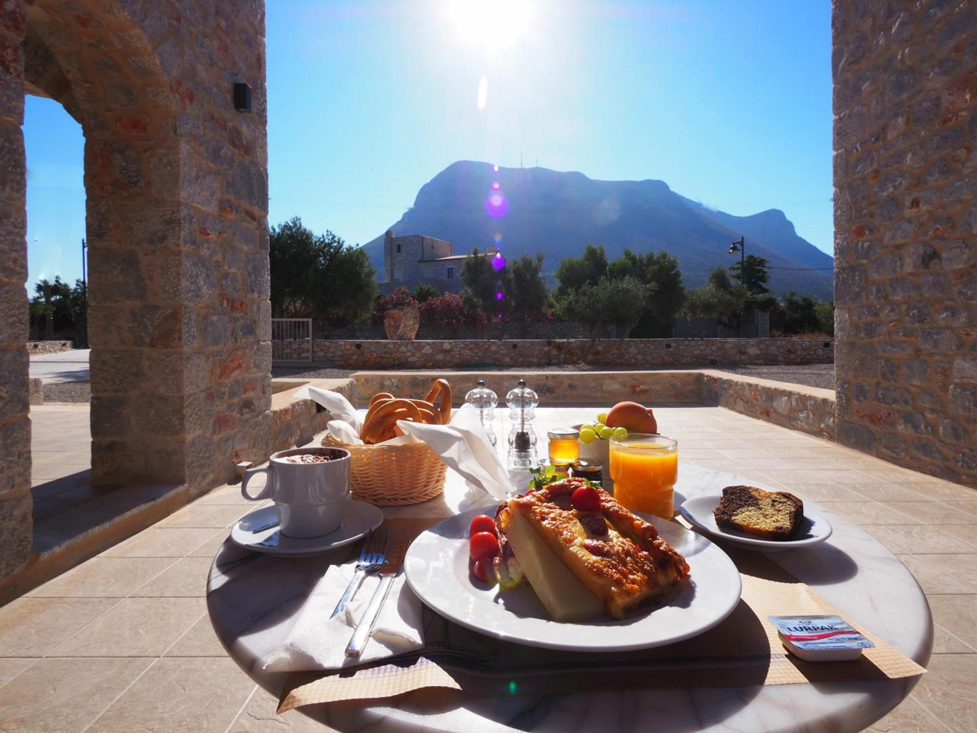 Terra Di Pietra Exclusive Suites & Apartments Areópoli Eksteriør bilde