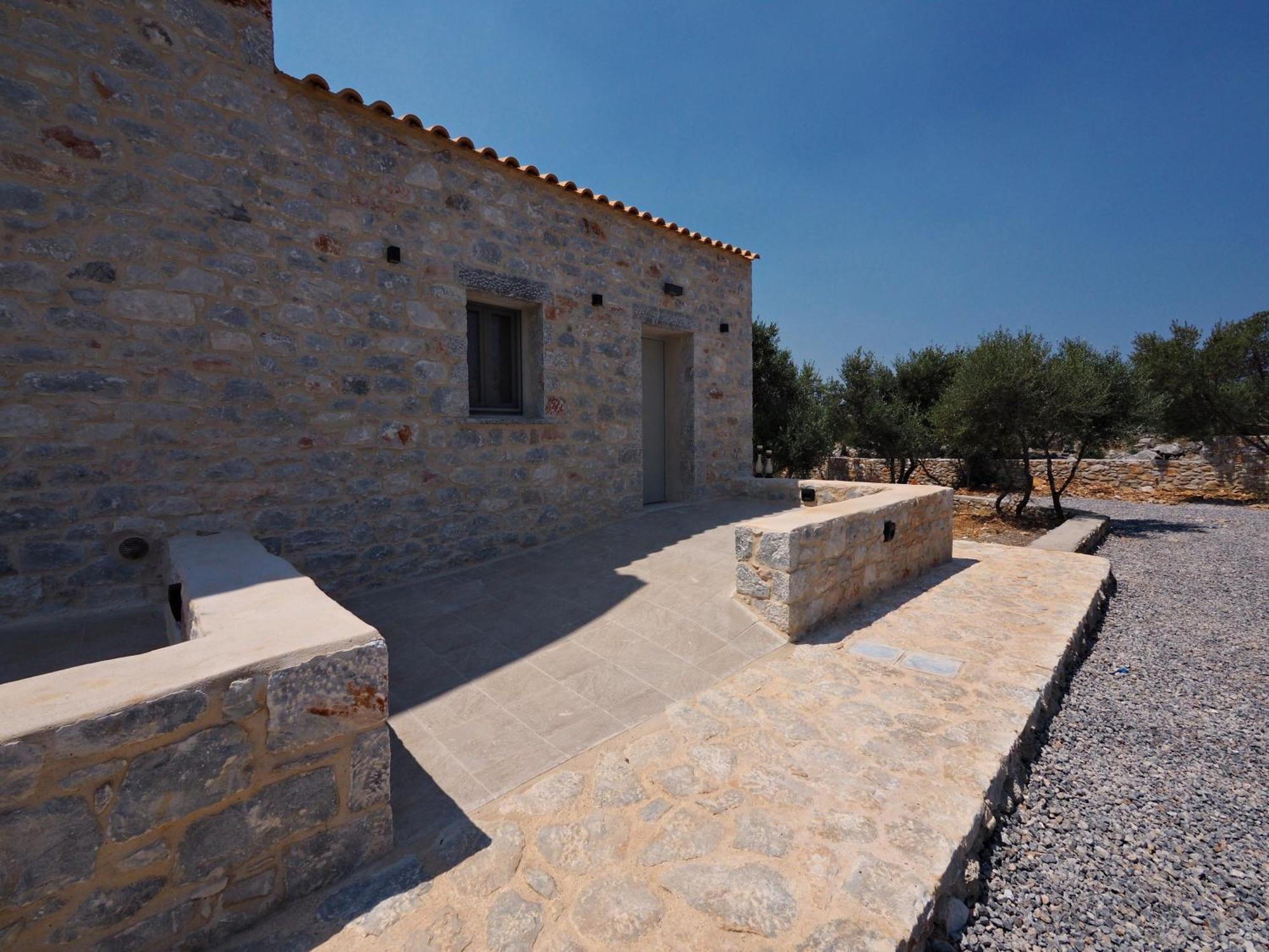 Terra Di Pietra Exclusive Suites & Apartments Areópoli Eksteriør bilde