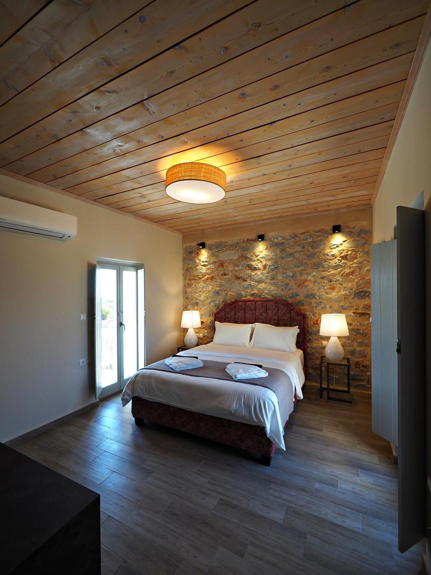 Terra Di Pietra Exclusive Suites & Apartments Areópoli Eksteriør bilde