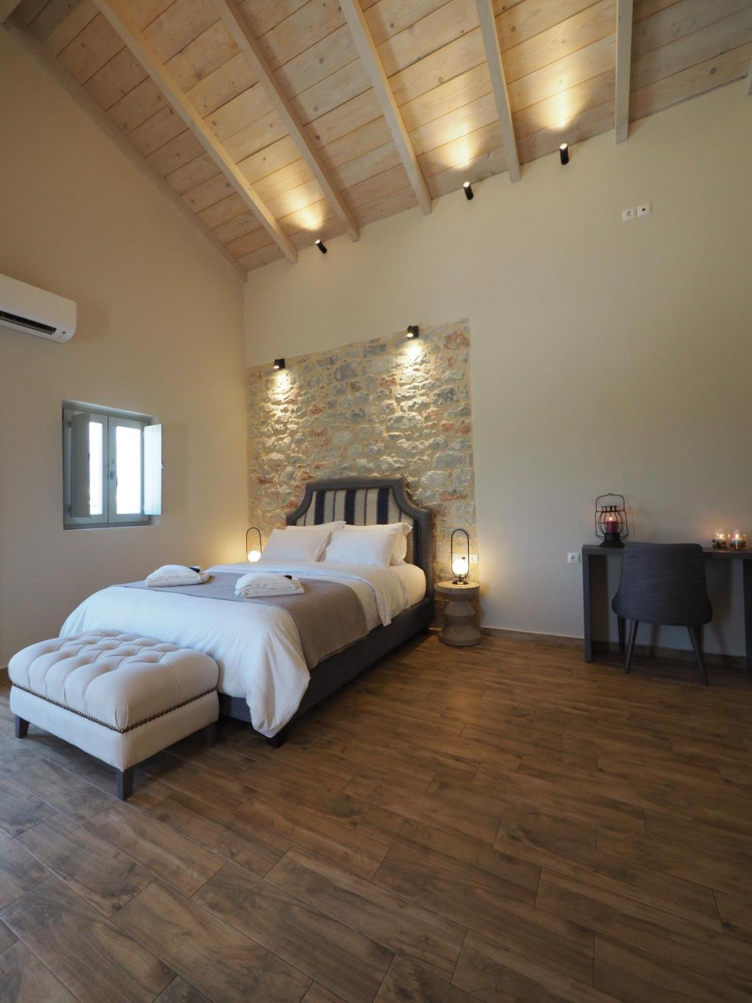 Terra Di Pietra Exclusive Suites & Apartments Areópoli Eksteriør bilde