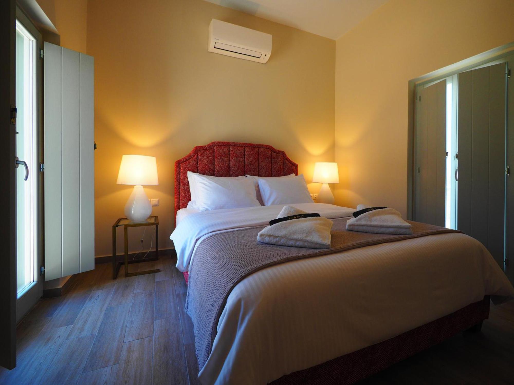 Terra Di Pietra Exclusive Suites & Apartments Areópoli Eksteriør bilde