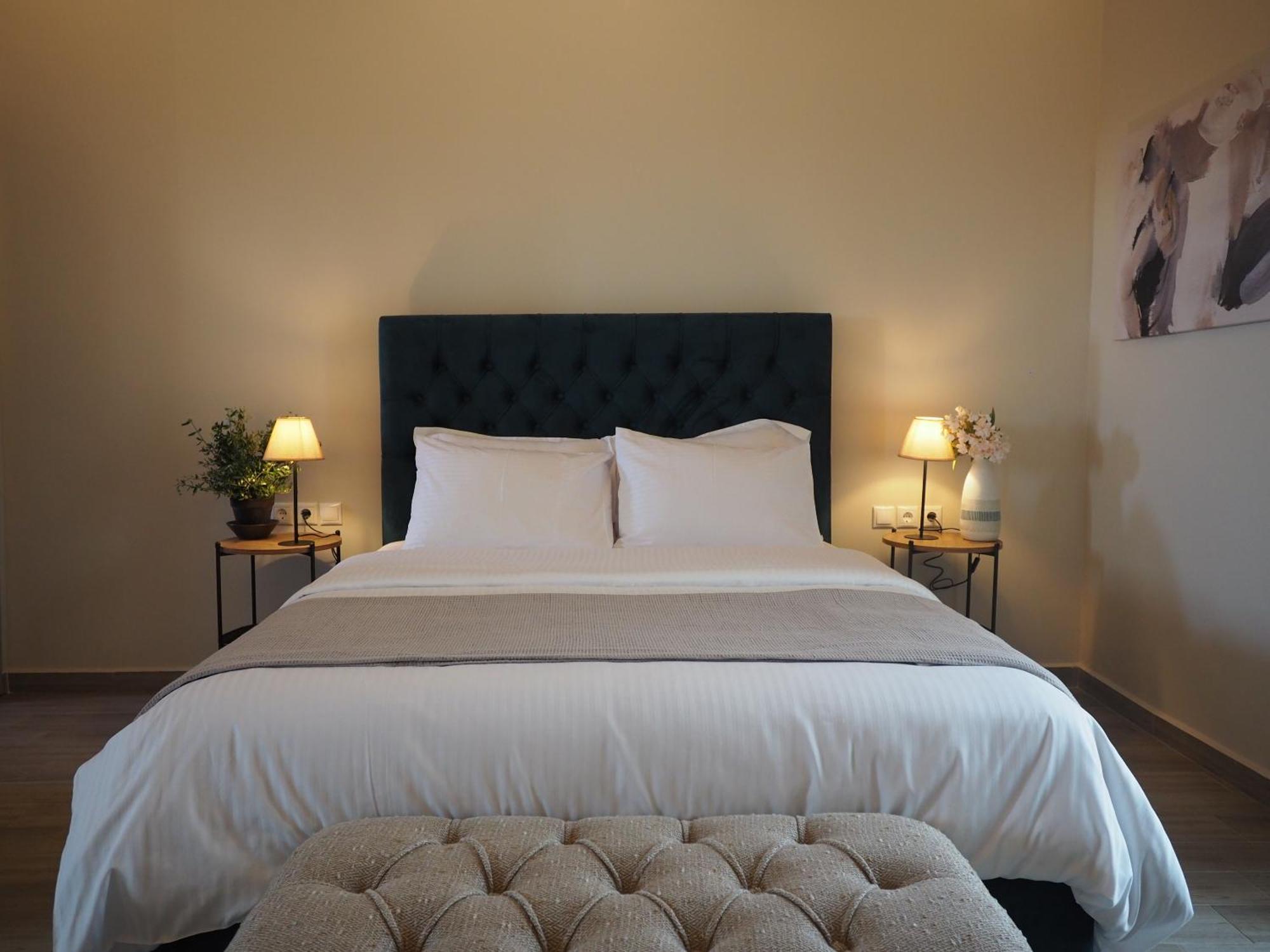 Terra Di Pietra Exclusive Suites & Apartments Areópoli Eksteriør bilde
