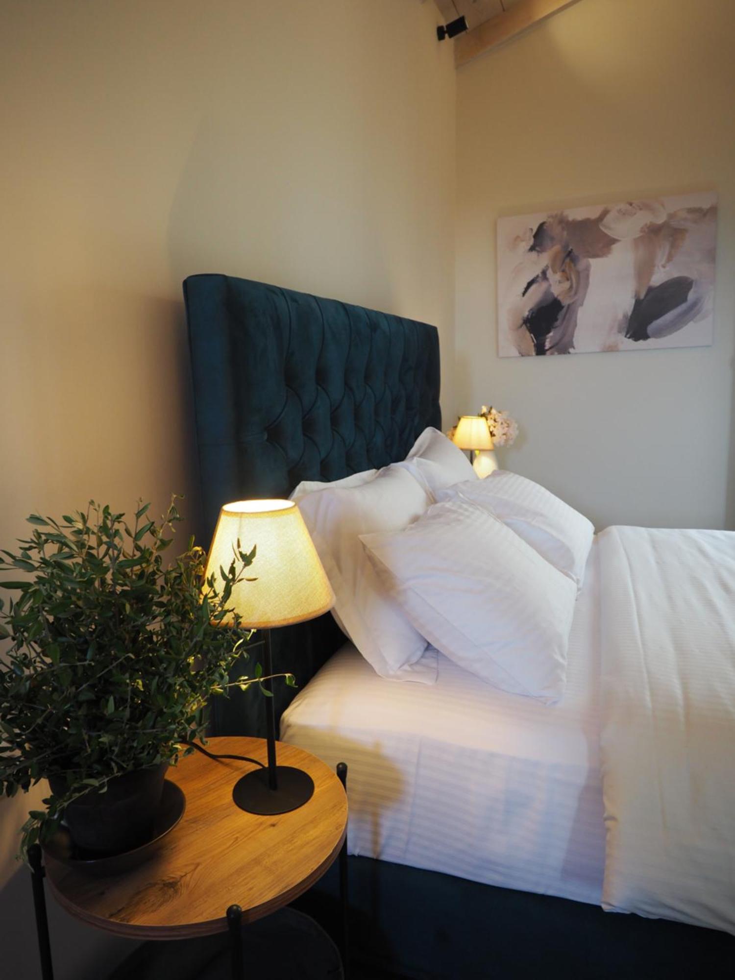 Terra Di Pietra Exclusive Suites & Apartments Areópoli Eksteriør bilde