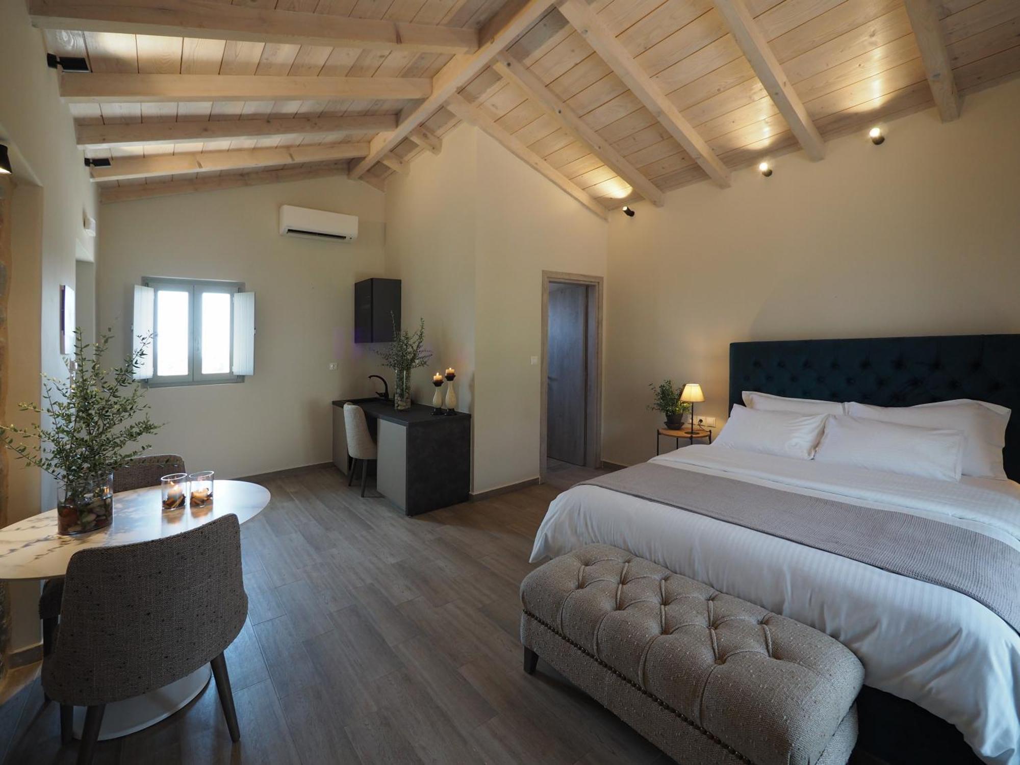 Terra Di Pietra Exclusive Suites & Apartments Areópoli Eksteriør bilde
